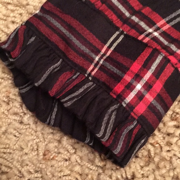 Plaid button up loft blouse with ruffle detail - Picture 2 of 4